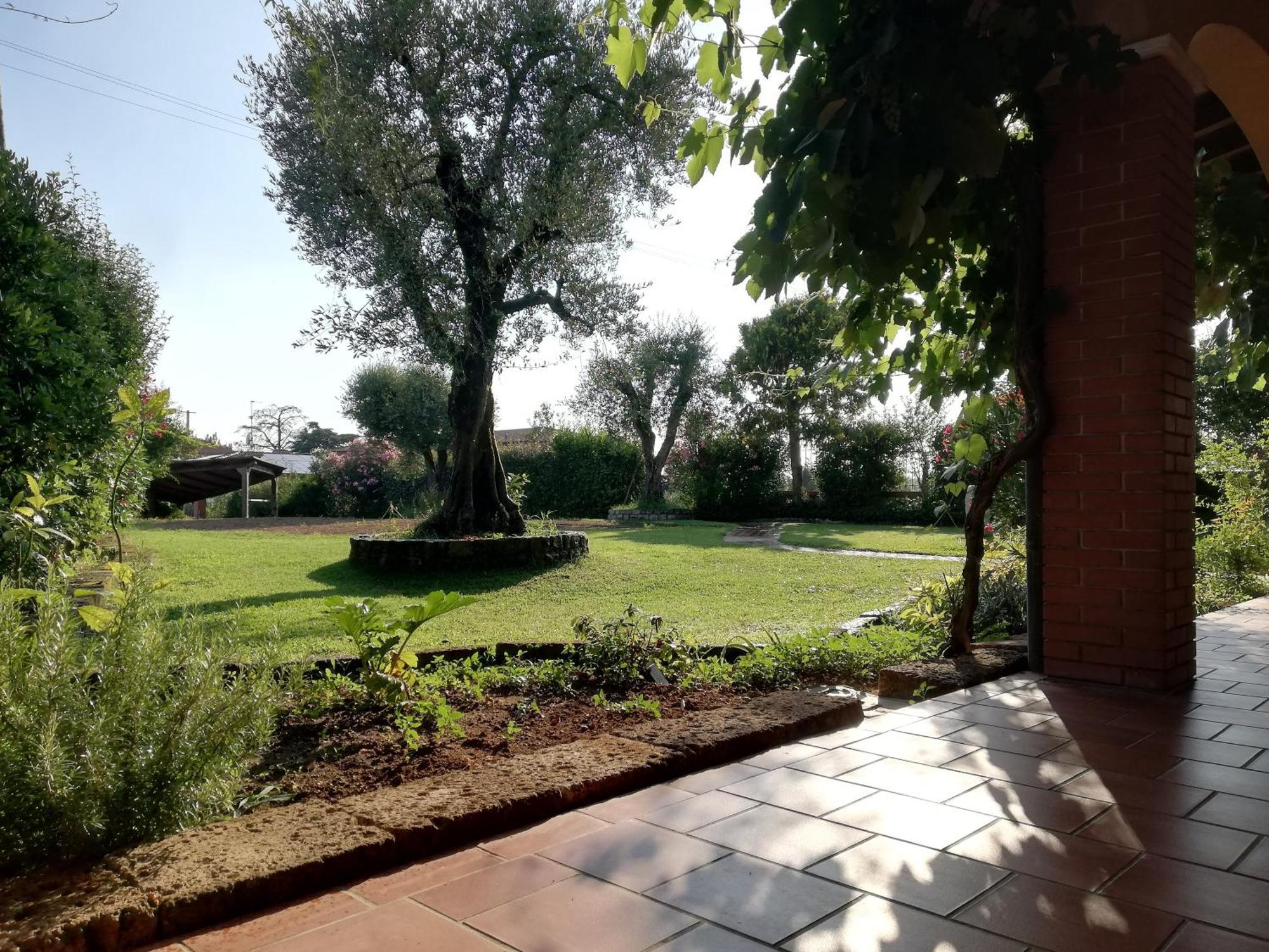 Villa Caterina Country Apartment Bedizzole Buitenkant foto